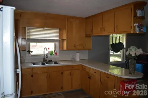 103 Regina Drive Morganton NC 28655