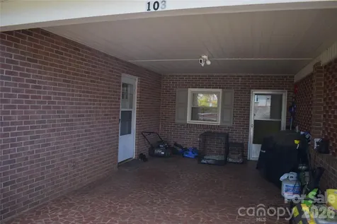 103 Regina Drive Morganton NC 28655