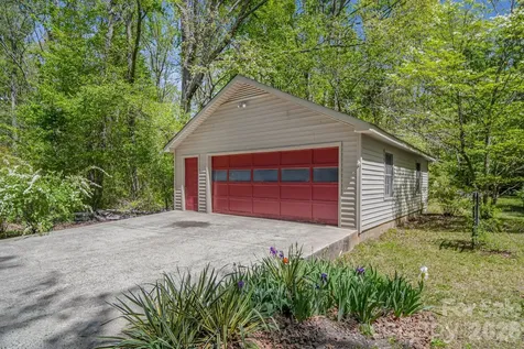 2056 Lawrence Road Clover SC 29710