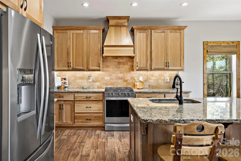207 Lake Crest Drive Nebo NC 28761