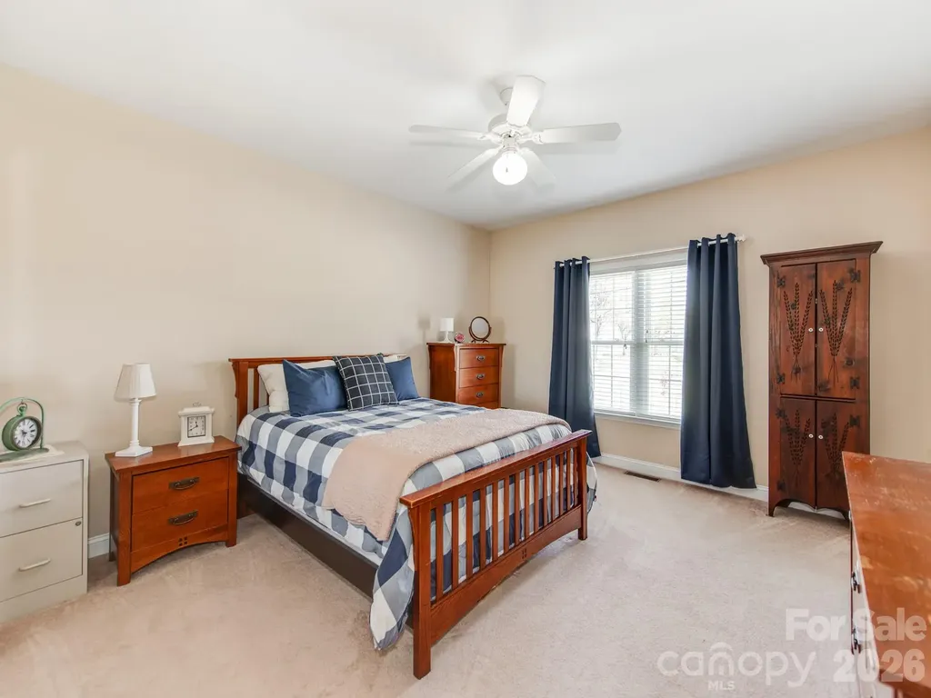 2261 Stallings Road Harrisburg NC 28075