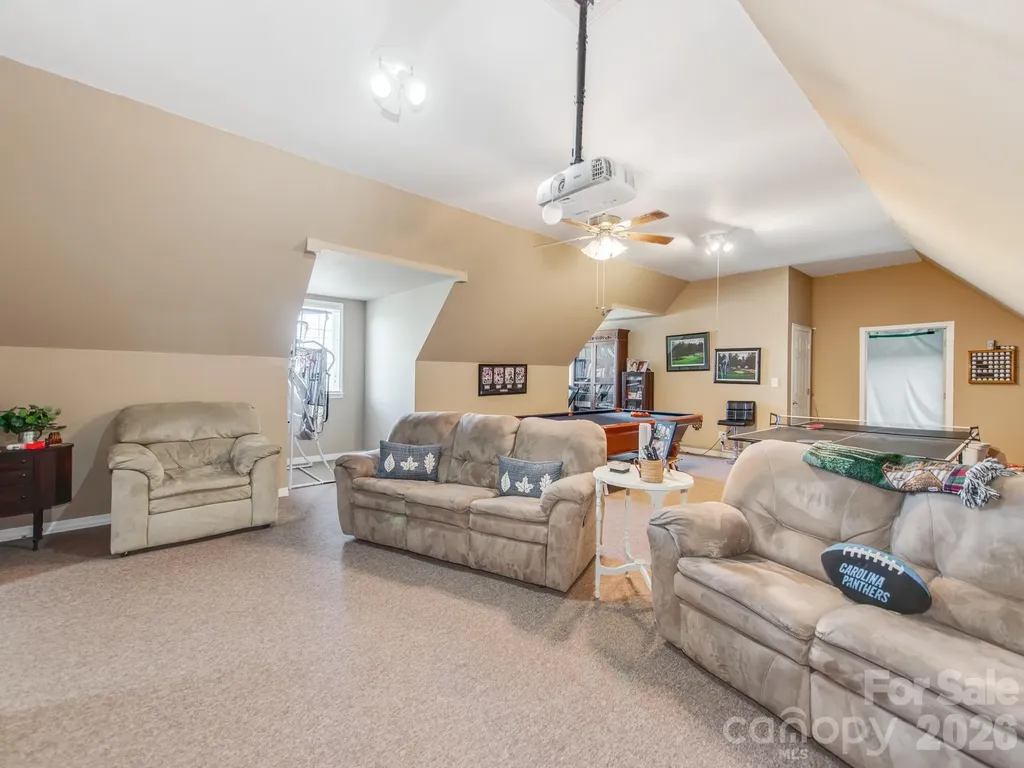 2261 Stallings Road Harrisburg NC 28075