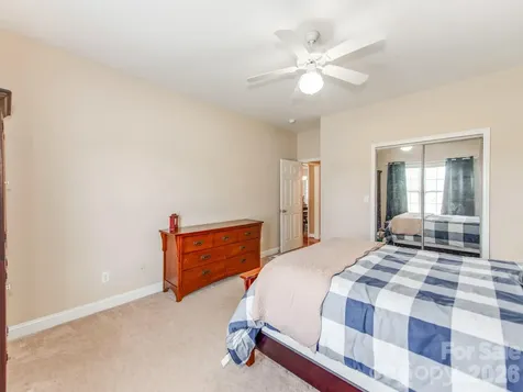 2261 Stallings Road Harrisburg NC 28075