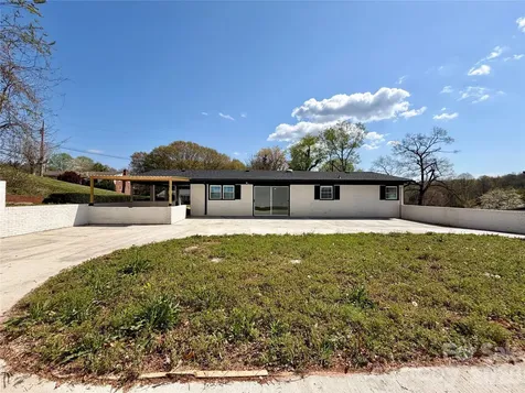 202 Woodward Avenue Morganton NC 28655
