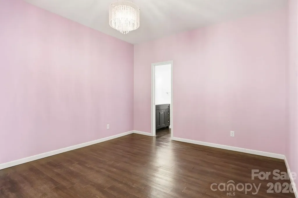 10 Scarlett Ridge Drive Marshall NC 28753