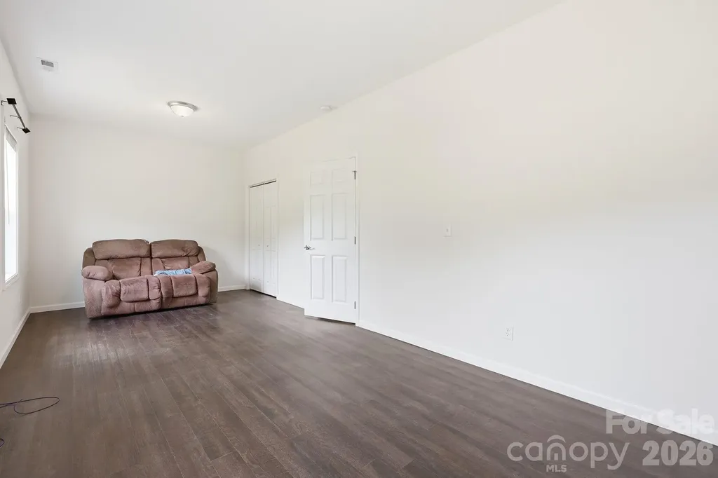 10 Scarlett Ridge Drive Marshall NC 28753