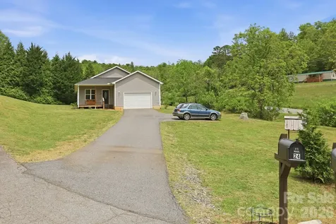 10 Scarlett Ridge Drive Marshall NC 28753