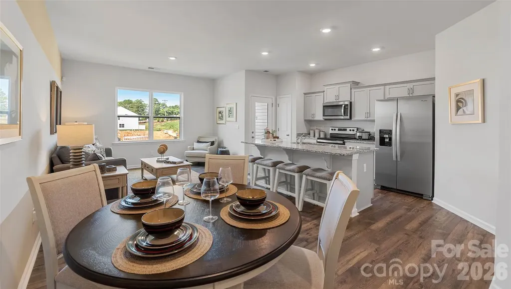 19 Caroline Valley Lane Hendersonville NC 28792