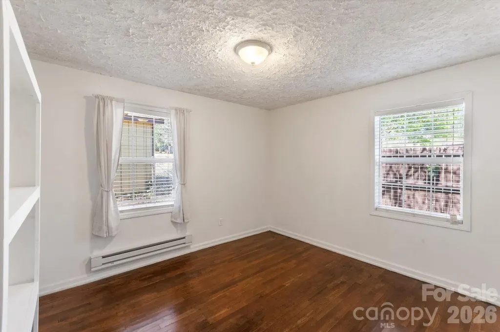 25 Montview Circle Brevard NC 28712