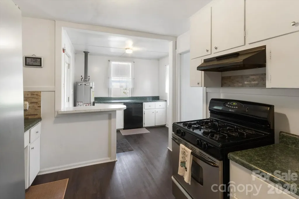 25 Montview Circle Brevard NC 28712