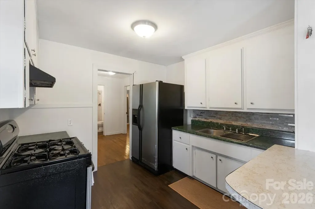 25 Montview Circle Brevard NC 28712