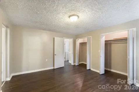 25 Montview Circle Brevard NC 28712