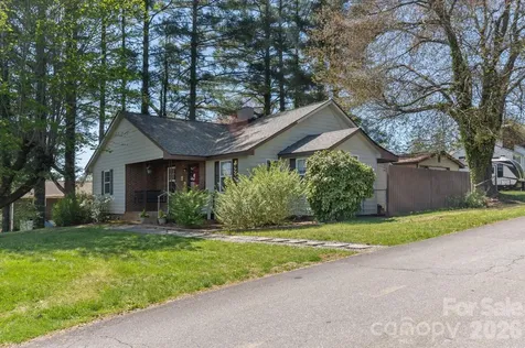 25 Montview Circle Brevard NC 28712