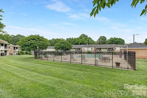 4601 Coronado Drive Charlotte NC 28212