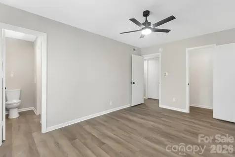 4601 Coronado Drive Charlotte NC 28212