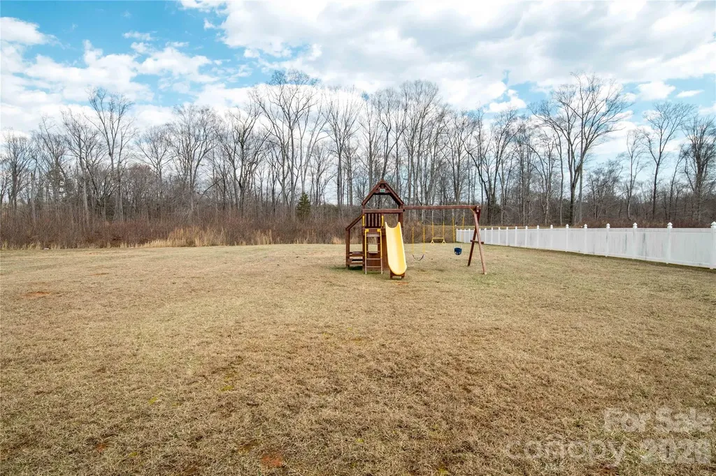 174 Culloden Drive Mocksville NC 27028