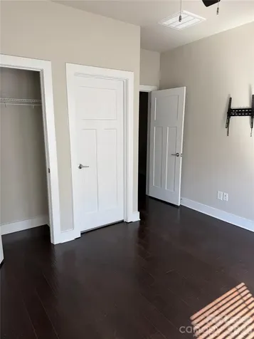1739 Cannon View Lane Charlotte NC 28208
