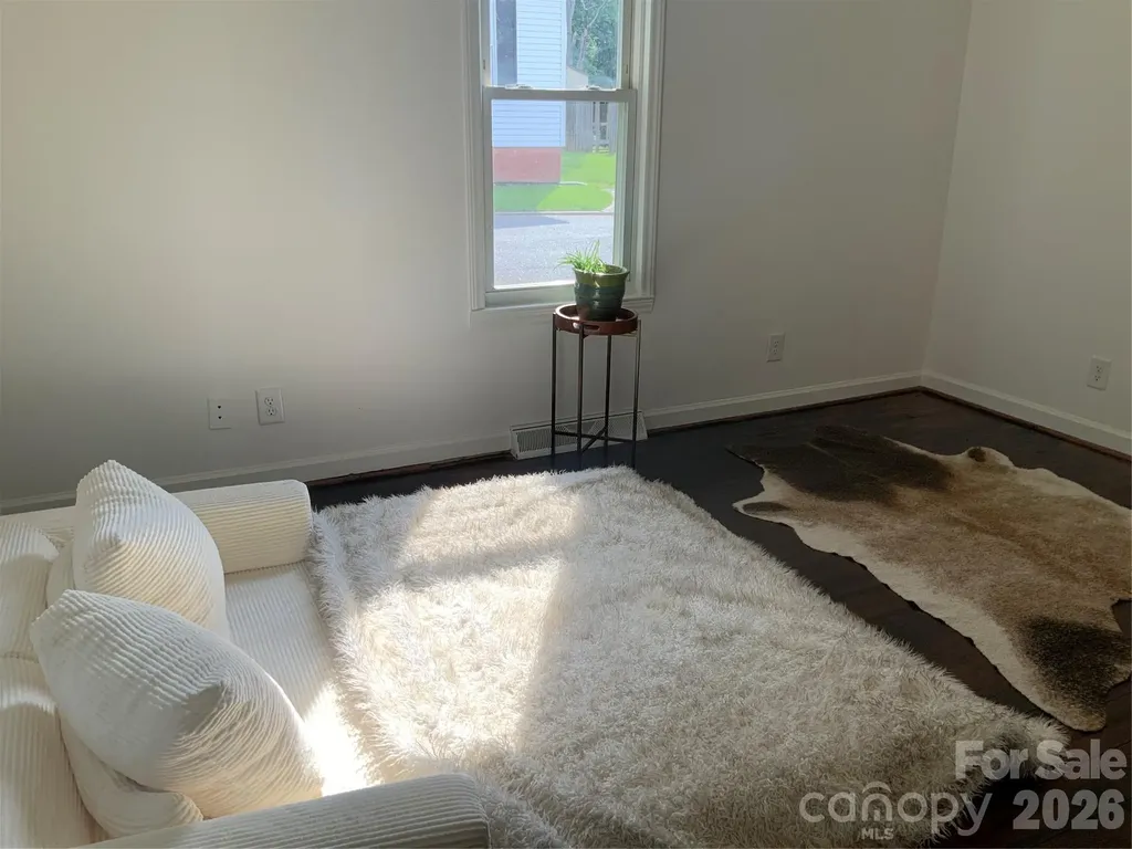 358 Woodlawn Avenue Cramerton NC 28032