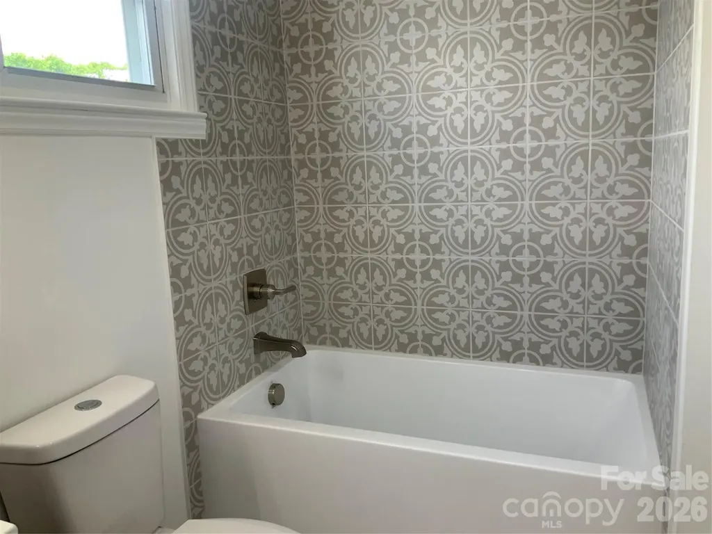358 Woodlawn Avenue Cramerton NC 28032