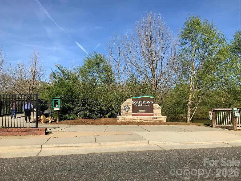 358 Woodlawn Avenue Cramerton NC 28032