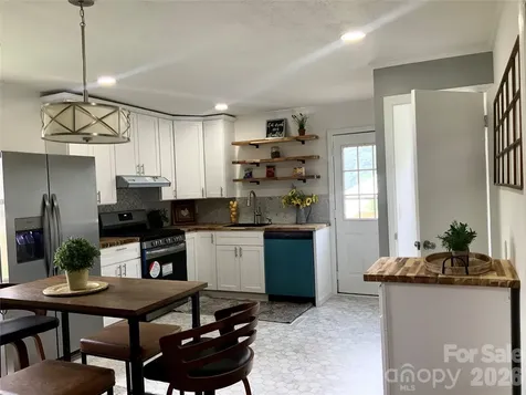 358 Woodlawn Avenue Cramerton NC 28032