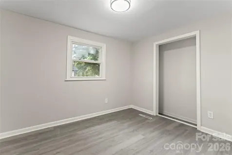2909 Glendale Avenue Kannapolis NC 28081