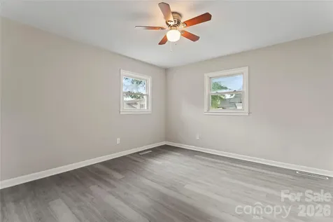 2909 Glendale Avenue Kannapolis NC 28081