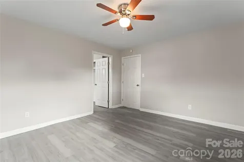 2909 Glendale Avenue Kannapolis NC 28081