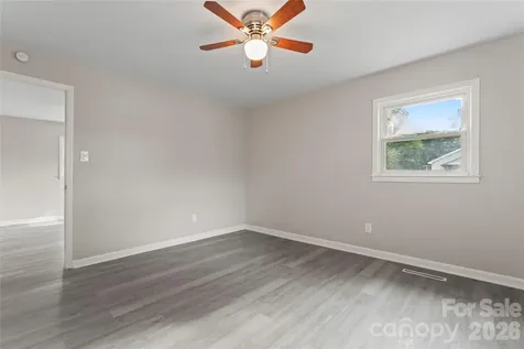 2909 Glendale Avenue Kannapolis NC 28081