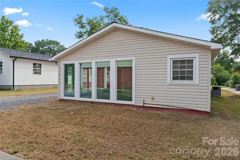 2909 Glendale Avenue Kannapolis NC 28081
