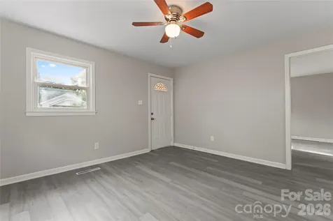 2909 Glendale Avenue Kannapolis NC 28081