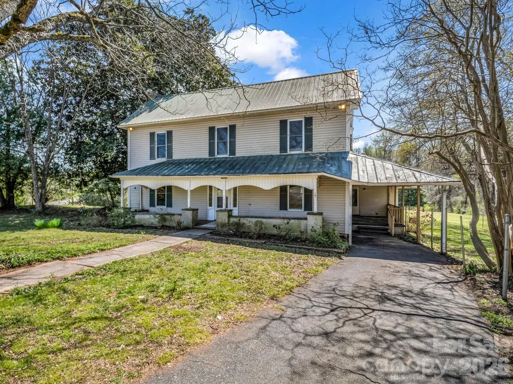 1282 Old Us 74 Highway Ellenboro NC 28040