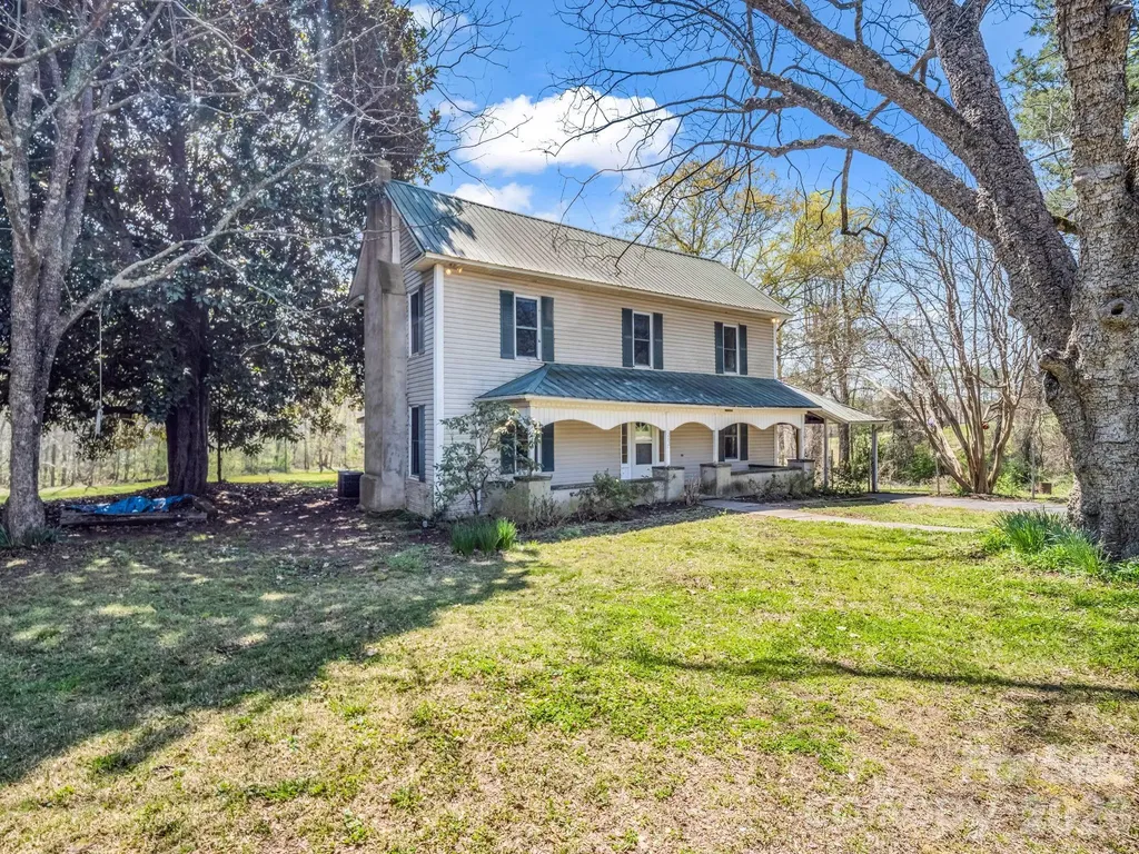 1282 Old Us 74 Highway Ellenboro NC 28040