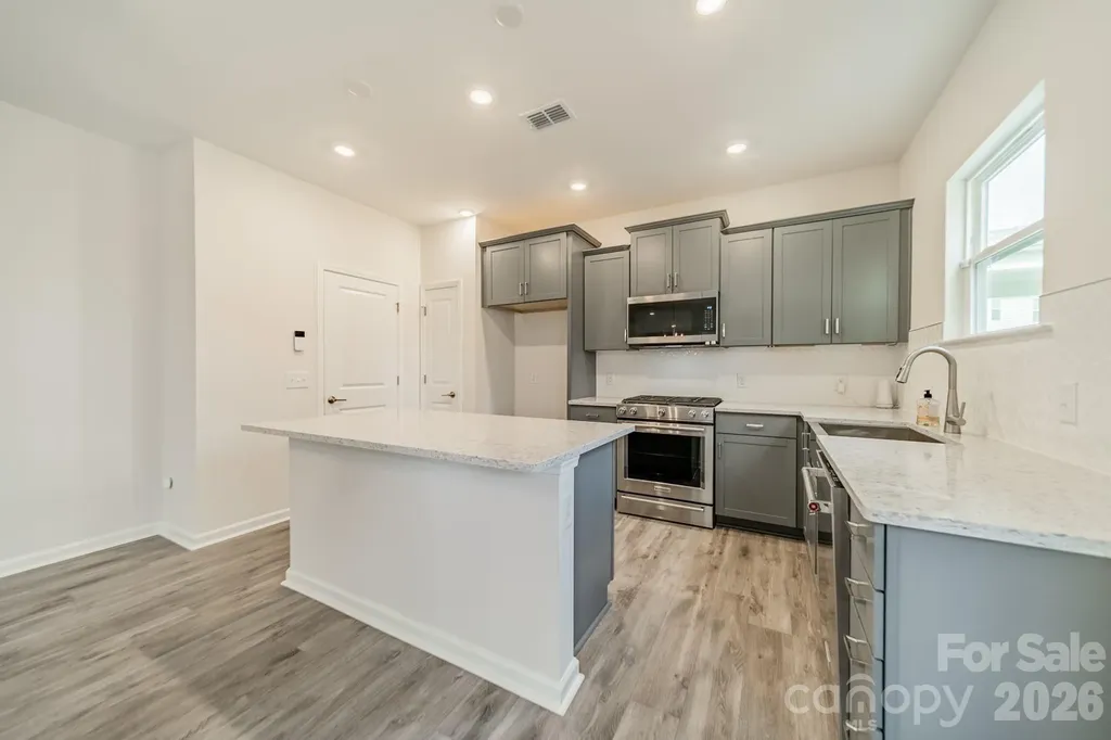 6012 Chumbley Point Road Charlotte NC 28215