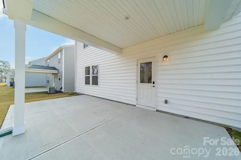 6012 Chumbley Point Road Charlotte NC 28215