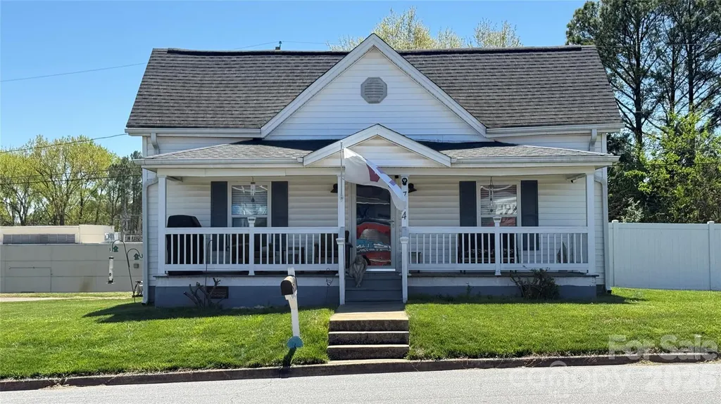 714 Brook Street Belmont NC 28012