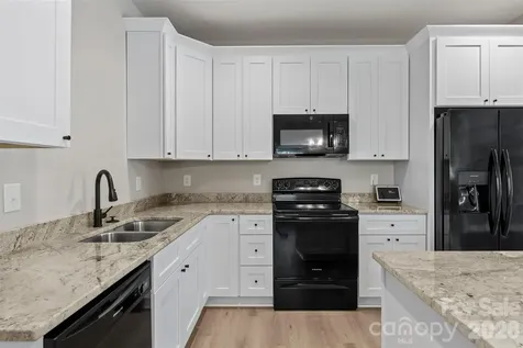3130 Celia Avenue Charlotte NC 28216