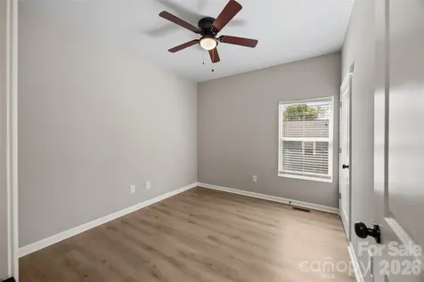 3130 Celia Avenue Charlotte NC 28216