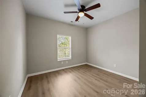 3130 Celia Avenue Charlotte NC 28216