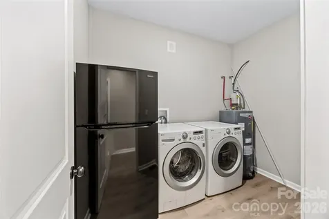 3130 Celia Avenue Charlotte NC 28216