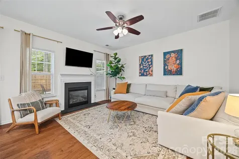 2086 Shady Pond Drive Lake Wylie SC 29710
