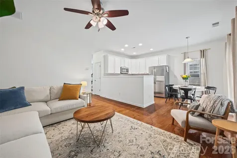 2086 Shady Pond Drive Lake Wylie SC 29710