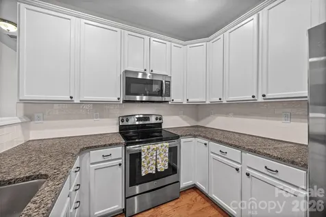 2086 Shady Pond Drive Lake Wylie SC 29710