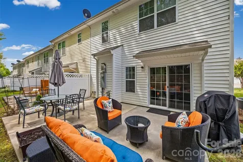 2086 Shady Pond Drive Lake Wylie SC 29710