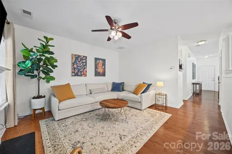 2086 Shady Pond Drive Lake Wylie SC 29710