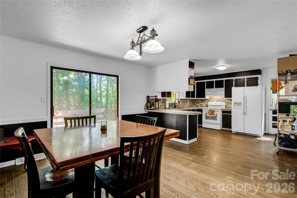 7065 Fieldcrest Lane Denver NC 28037