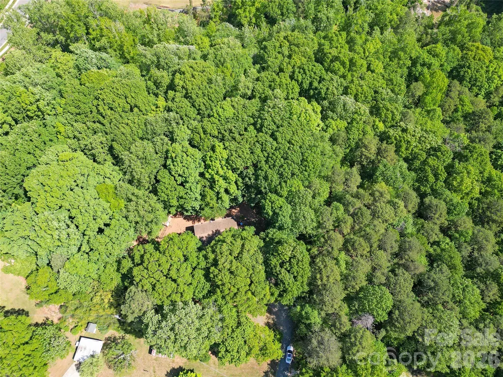 7065 Fieldcrest Lane Denver NC 28037