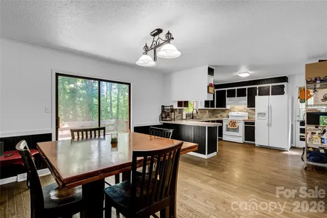 7065 Fieldcrest Lane Denver NC 28037