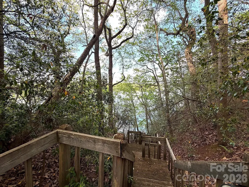 42484 Moonshine Drive New London NC 28127