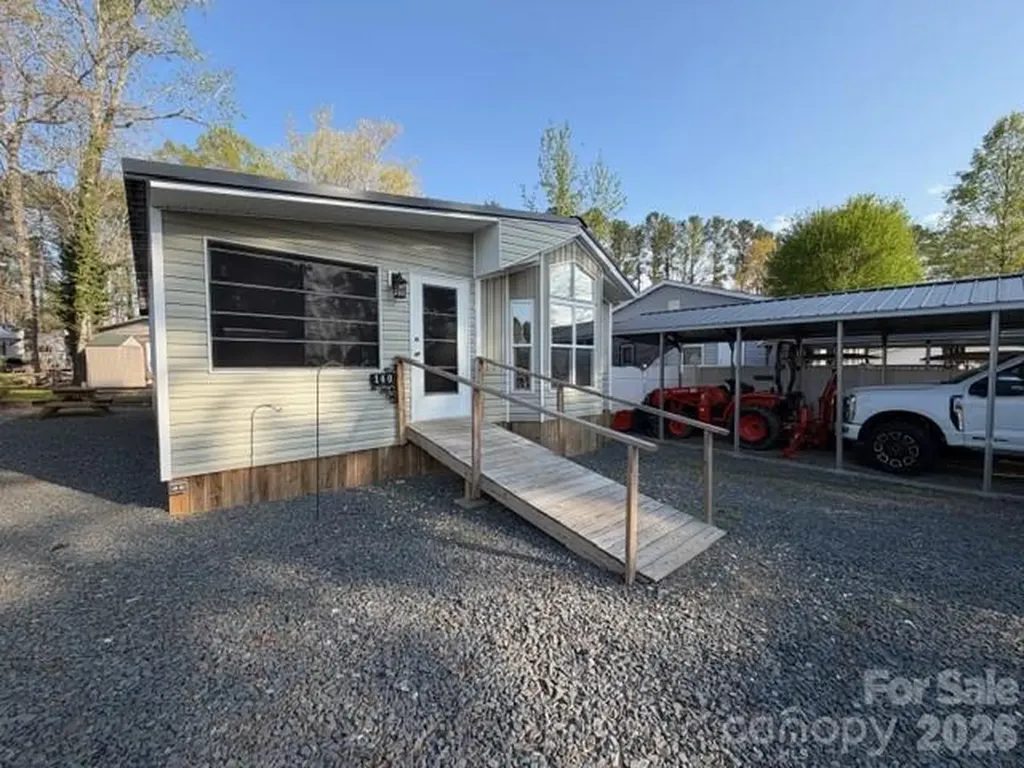 140 Hide A Way Trail Mount Gilead NC 27306